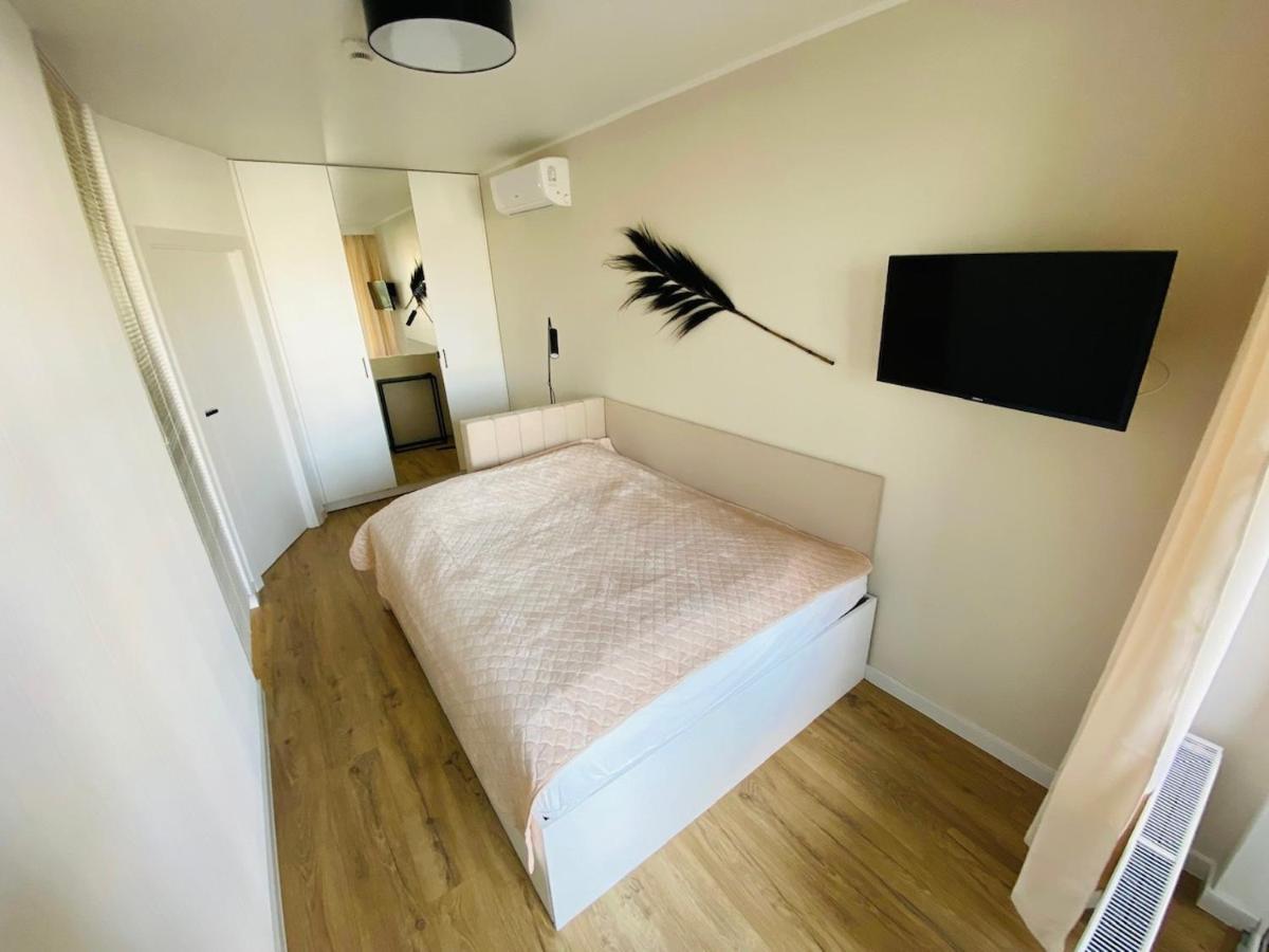 Apartamenty S&S Chlebova Gdansk Z Widokiem Na Rzeke Motlawe, Stare Miasto Exterior photo