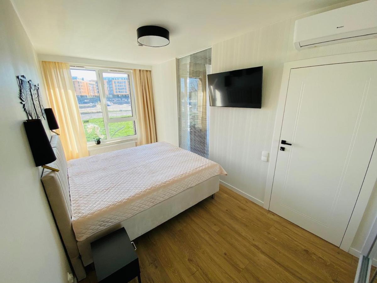 Apartamenty S&S Chlebova Gdansk Z Widokiem Na Rzeke Motlawe, Stare Miasto Exterior photo